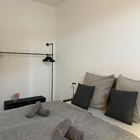 Apartmenthaus Zum Stadthafen 4 Апартаменты Засниц